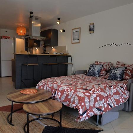 Cosy Letchis Apartment Saint Pierre Exterior foto