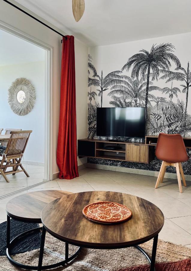 Cosy Letchis Apartment Saint Pierre Exterior foto